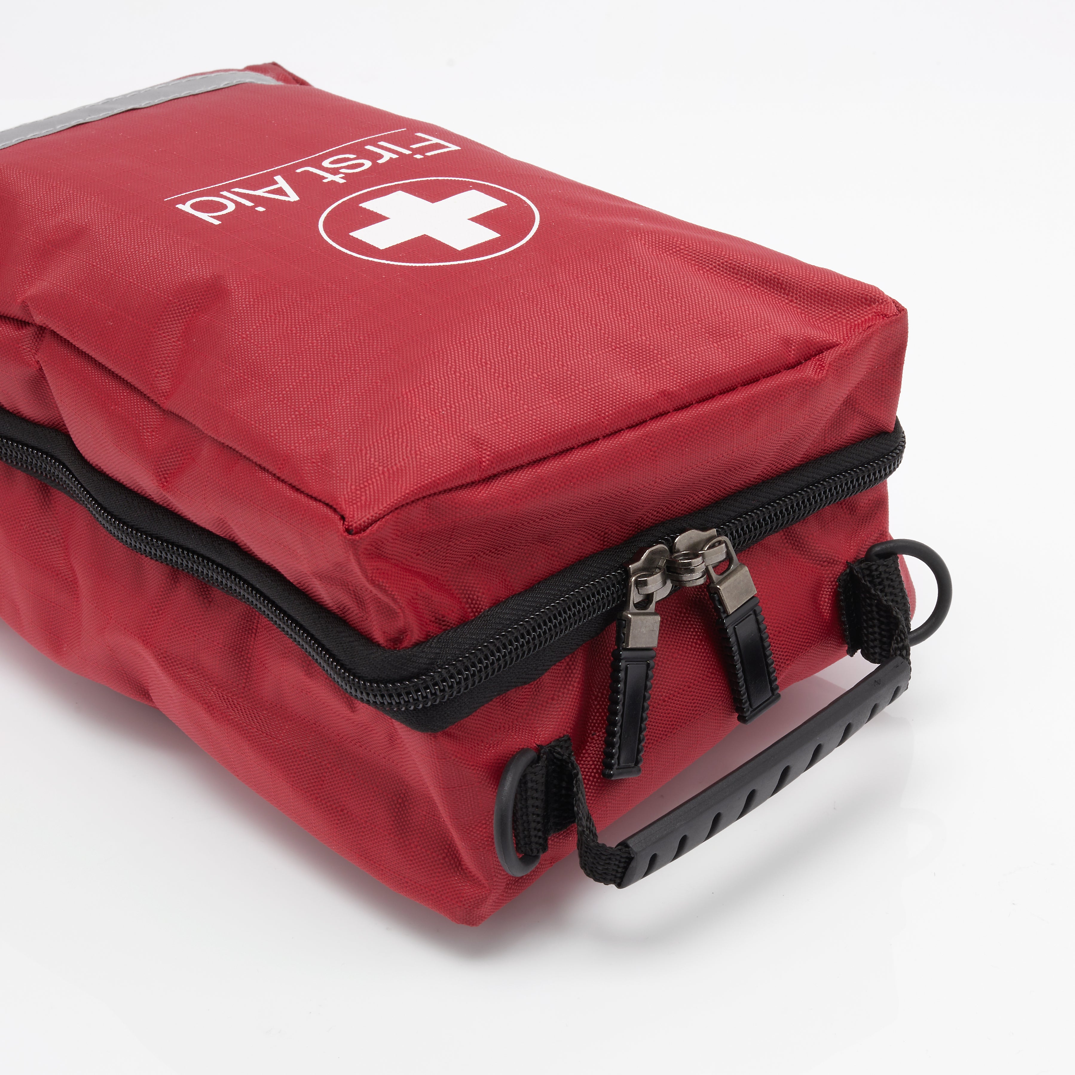 110231 Blue Dot First Aid Kit Domestic/Car In Red Series Bag (Each